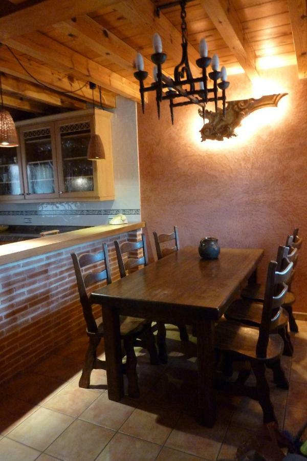 La Casa De Bernuy Vendégház Bernuy de Porreros Kültér fotó